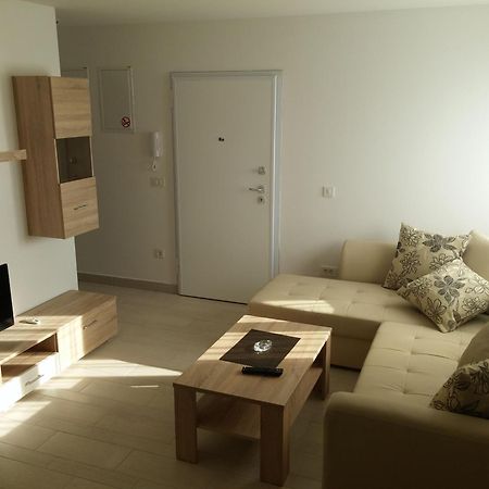 Apartments Rtina Benici Ngoại thất bức ảnh